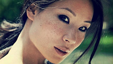 Lucy liu, брюнетка, лицо, темные глаза, веснушки