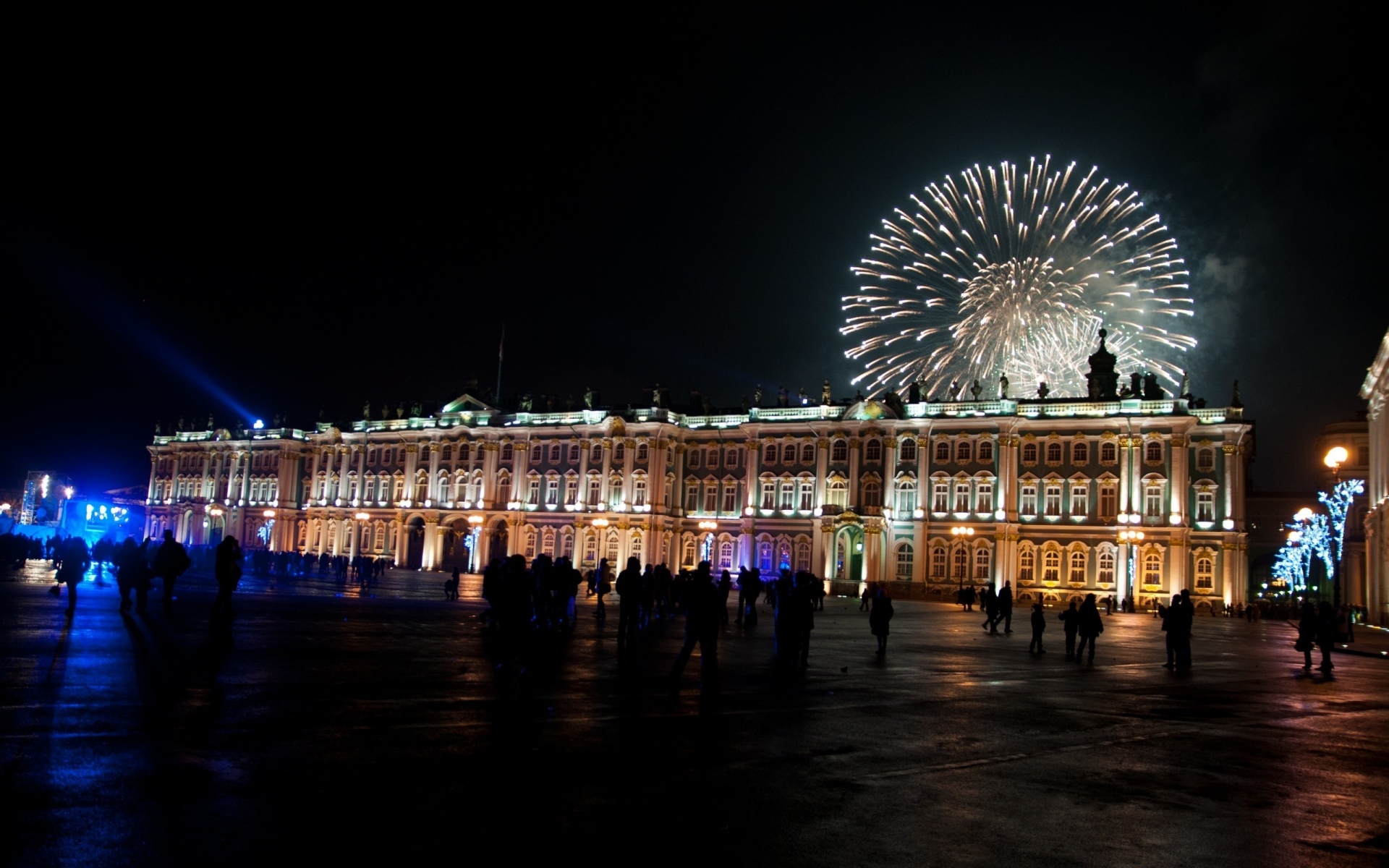 Картинки Зимний дворец, новый год, ночь, фейерверк, петербург фото и обои на рабочий стол