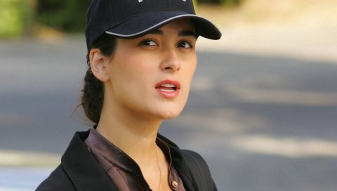 Cote de pablo, брюнетка, лицо, шляпа, знаменитость