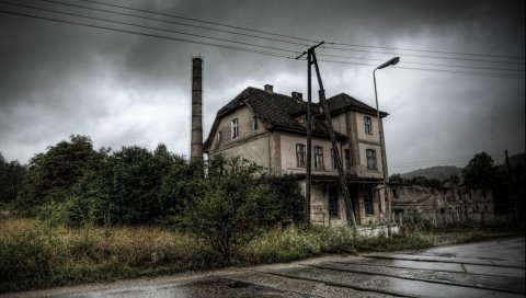 Здание, заброшенный, трава, пасмурно, hdr
