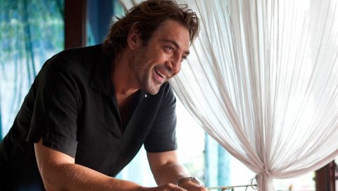 Javier bardem, знаменитость, улыбка, футболка, темные