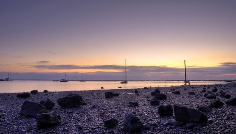Камни, берег, пляж, валуны, парусники, вечер, море