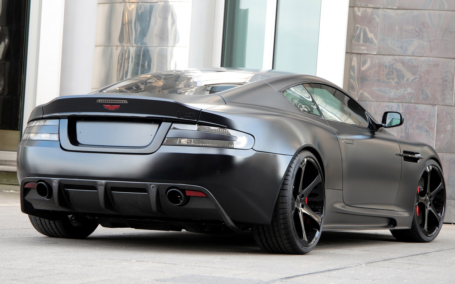 Картинки Aston martin, dbs, 2011, черный, вид сбоку, спорт, авто фото и обои на рабочий стол