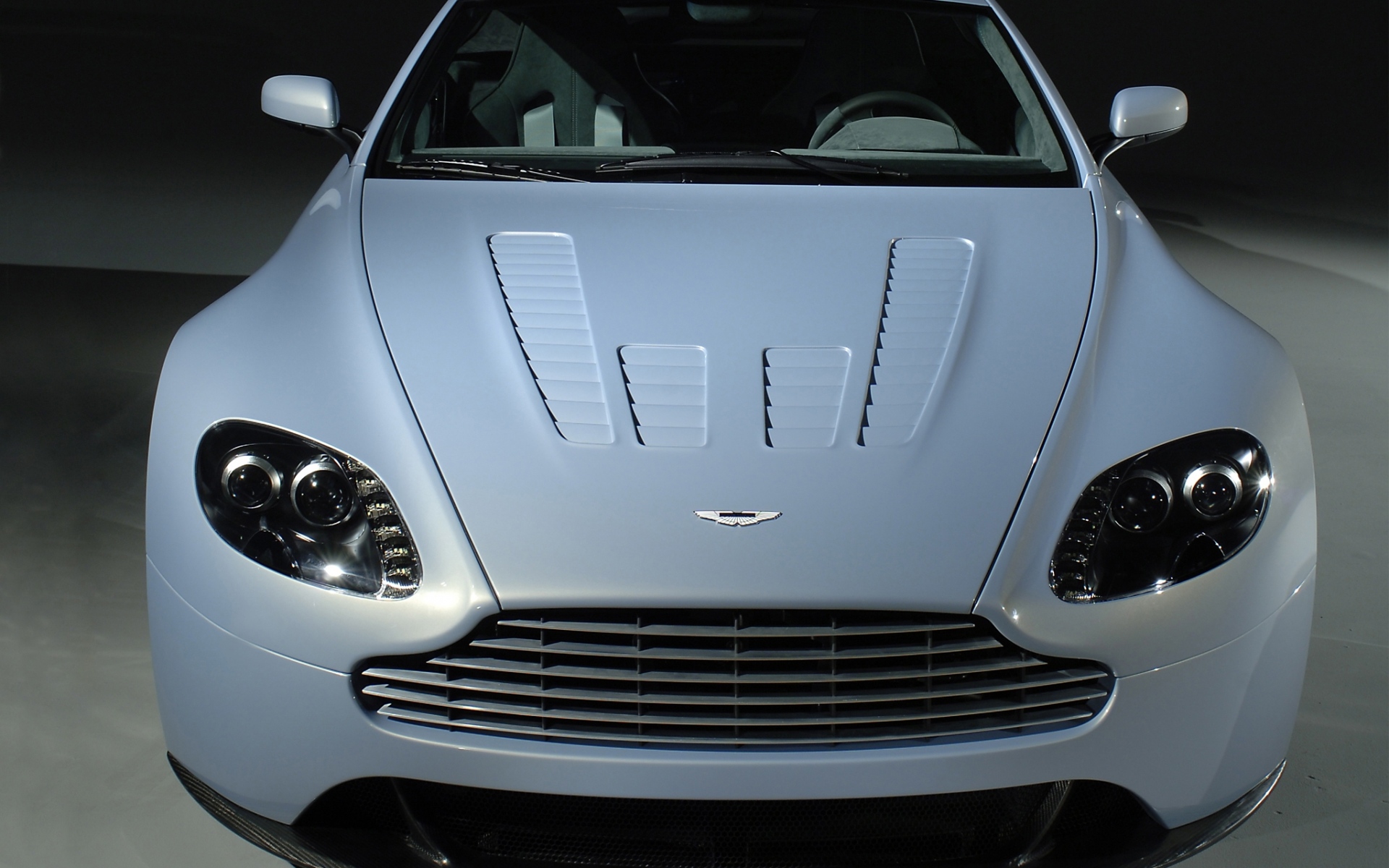 Картинки Aston martin, v12, zagato, 2007, вид спереди, синий металлик, стиль, автомобили фото и обои на рабочий стол