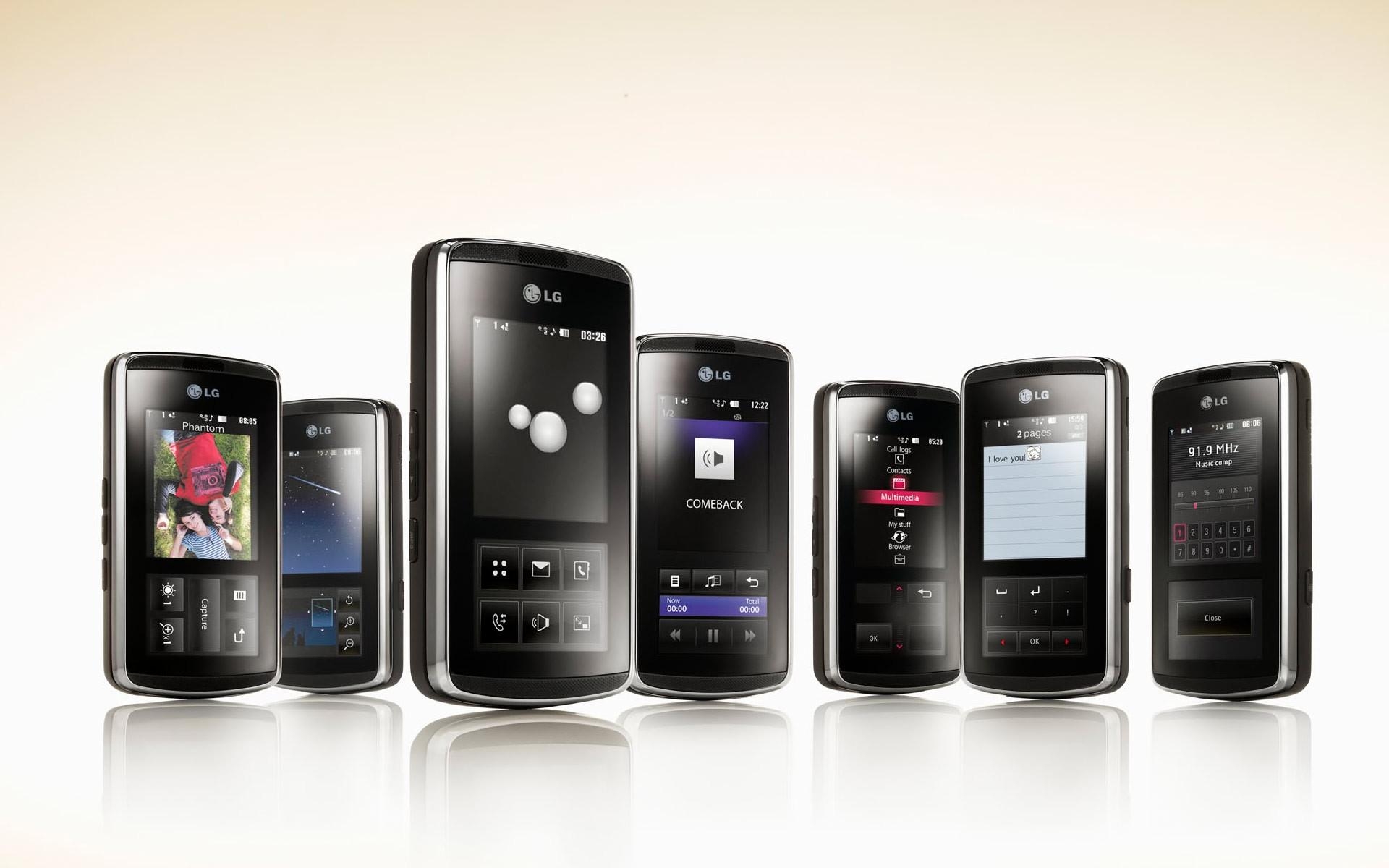 LG смартфон 2008