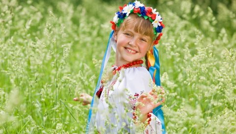 Девушка, поле, трава, традиция, танец, счастье