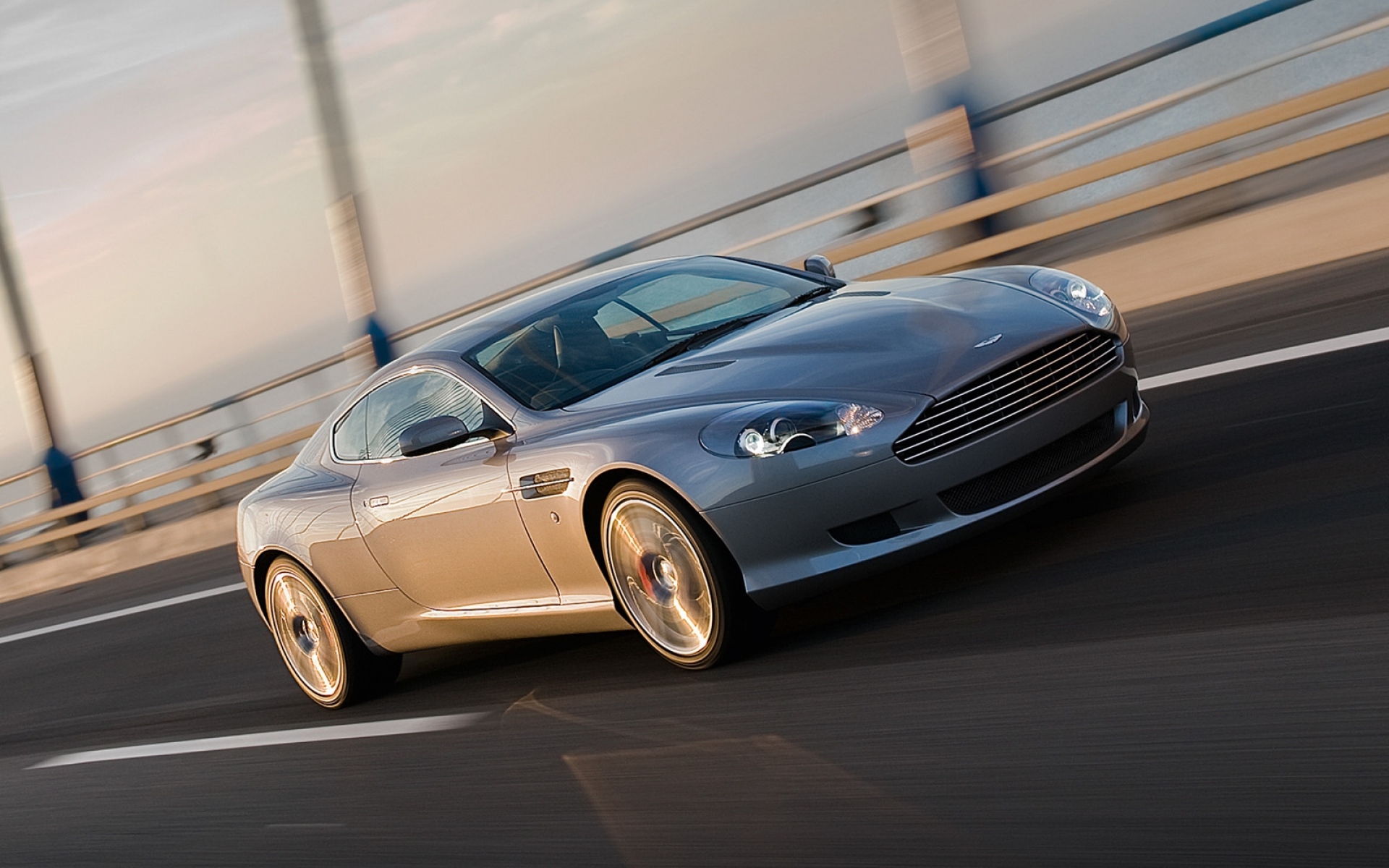 Картинки Aston martin, db9, 2008, серый, вид сбоку, автомобили, скорость фото и обои на рабочий стол