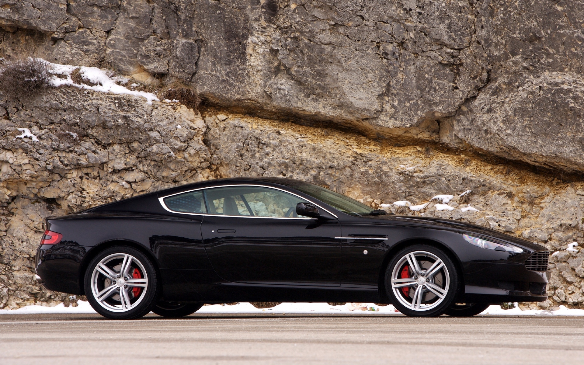 Картинки Aston martin, db9, 2006, черный, вид сбоку, стиль, спорт, автомобили фото и обои на рабочий стол