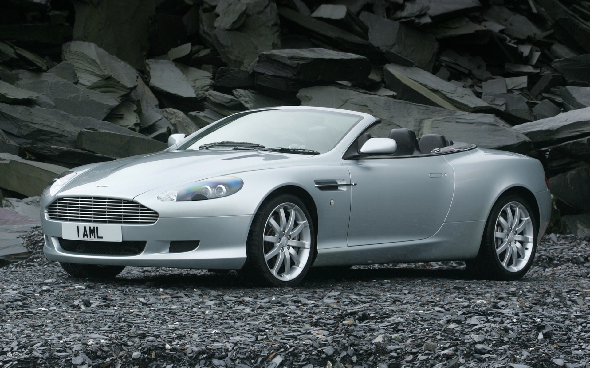 Картинки Aston martin, db9, 2004, серебристый металлик, вид спереди, спорт, авто фото и обои на рабочий стол