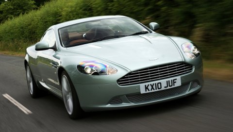Aston martin, db9, 2010, зеленый металлик, вид спереди, стиль, спорт, автомобили, скорость, кустарники, асфальт