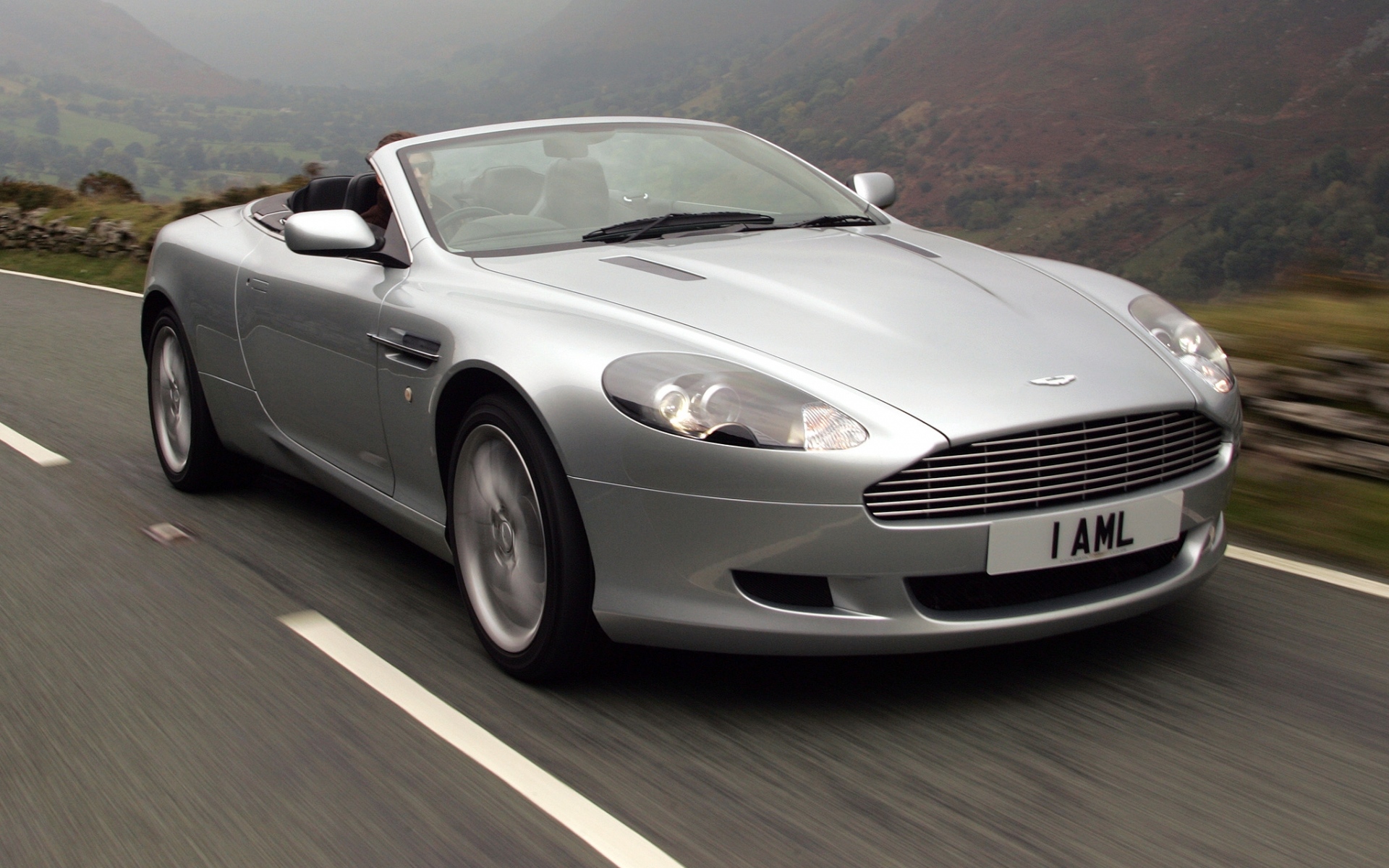 Aston Martin db9 2004