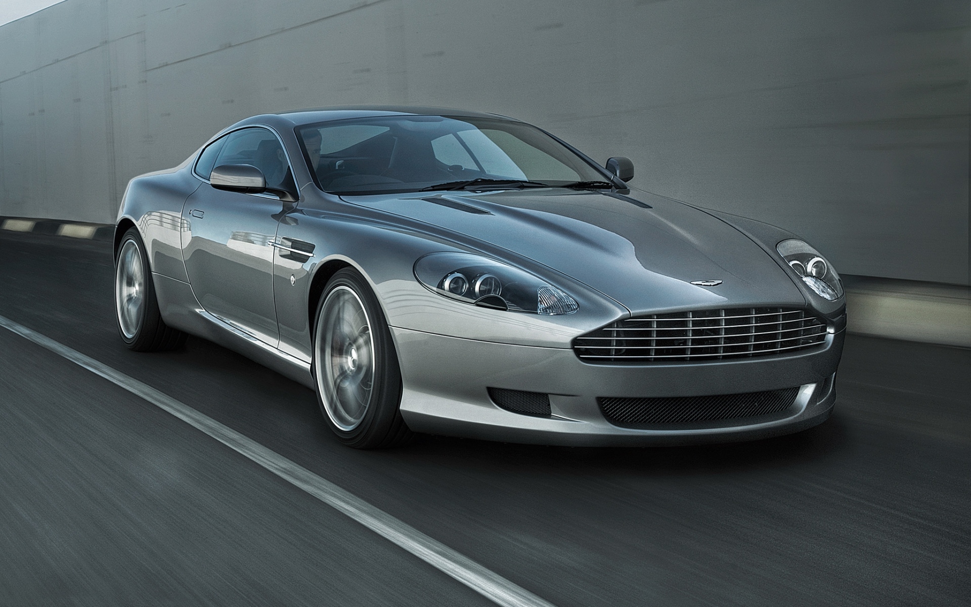 Aston Martin db9 Wallpaper