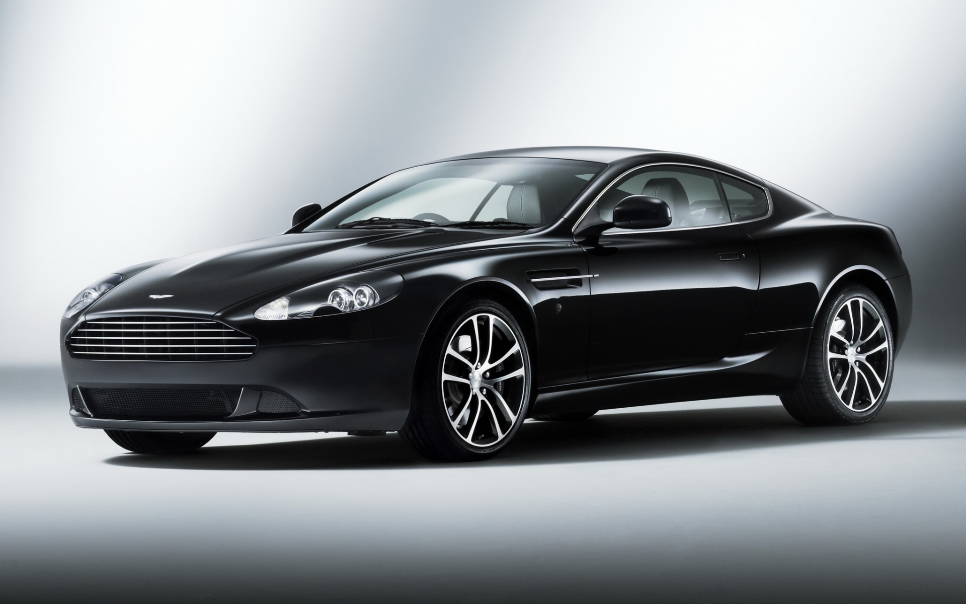 Картинки Aston martin, db9, 2010, черный, вид сбоку, стиль, автомобили фото и обои на рабочий стол