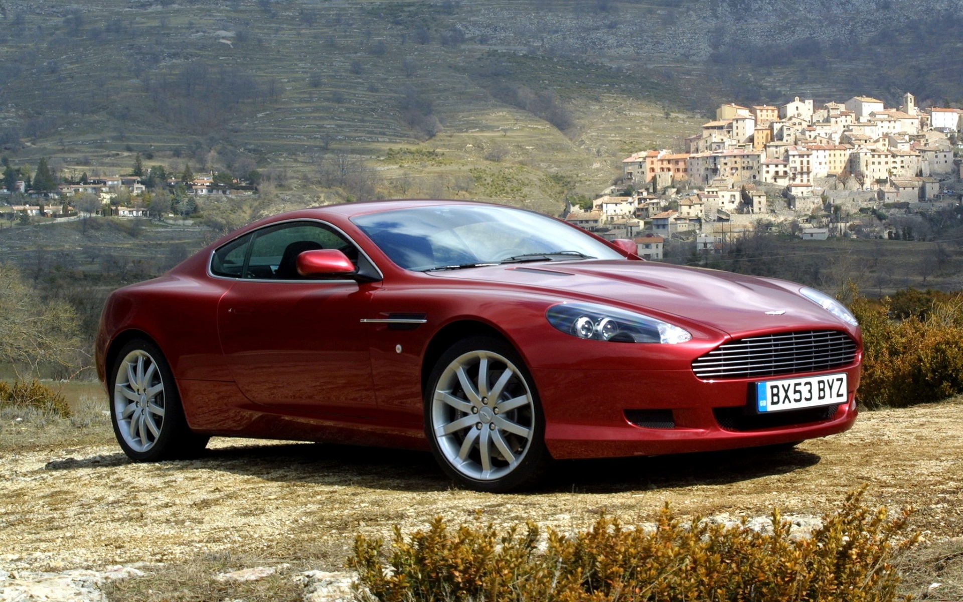 Aston Martin db9 2004