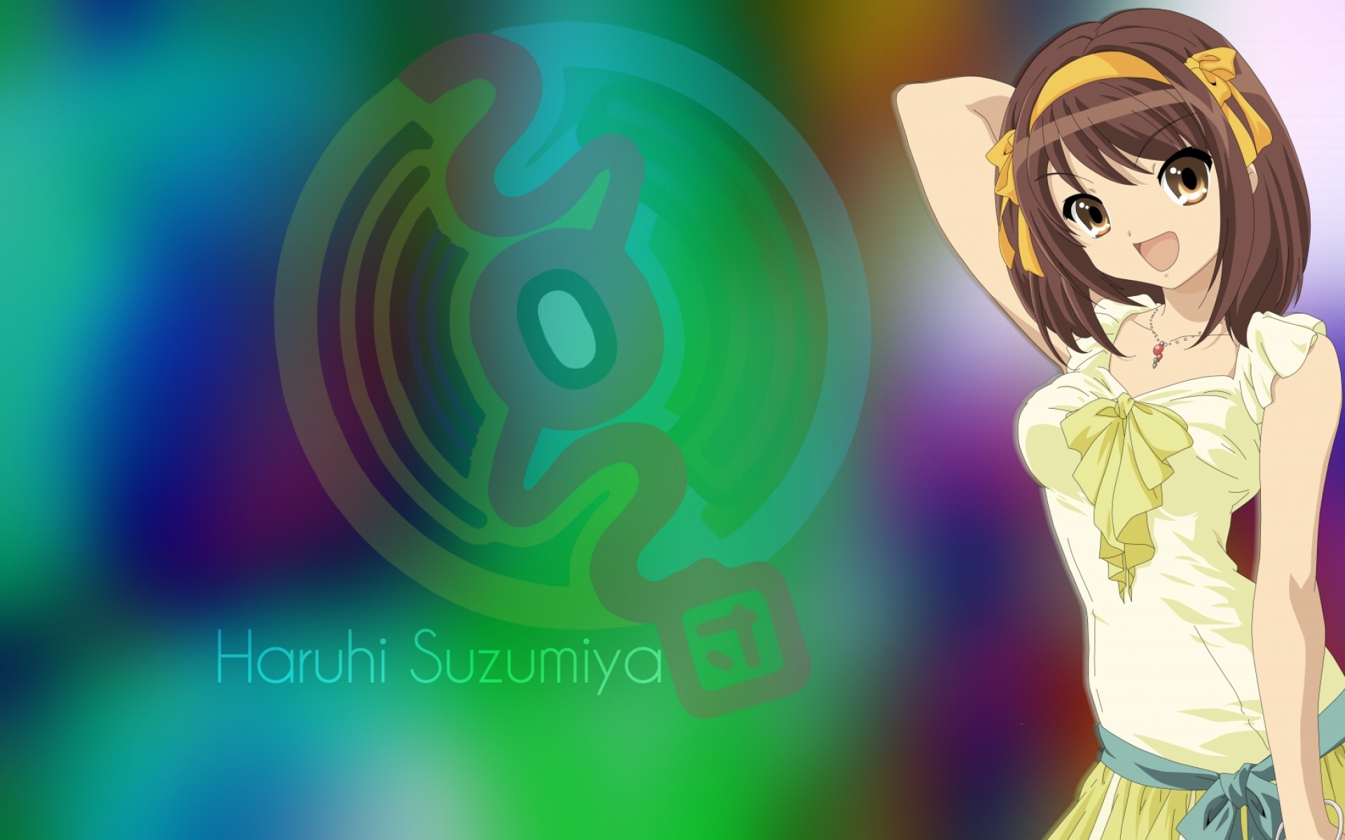 Картинки Девушка, suzumiya haruhi, брюнетка, улыбка, сладкий, фон фото и обои на рабочий стол