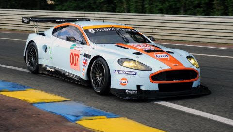 Aston martin, dbr9, 2008, белый, вид сбоку, стиль, спорт, автомобили, деревья, асфальт