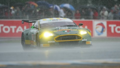 Aston martin, dbr9, 2005, зеленый, вид спереди, стиль, спорт, автомобиль, гоночный автомобиль, скорость, дождь