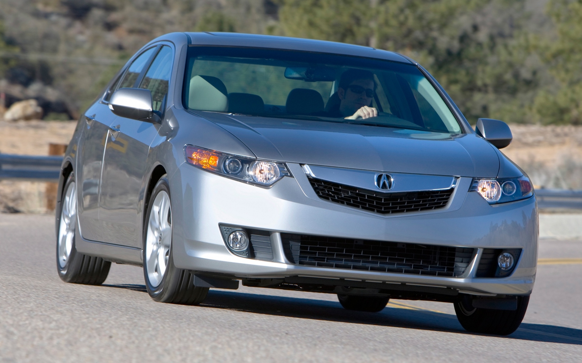 Картинки Acura, tsx, 2008, серый металлик, вид спереди, стиль, автомобили, природа, дерево, асфальт фото и обои на рабочий стол