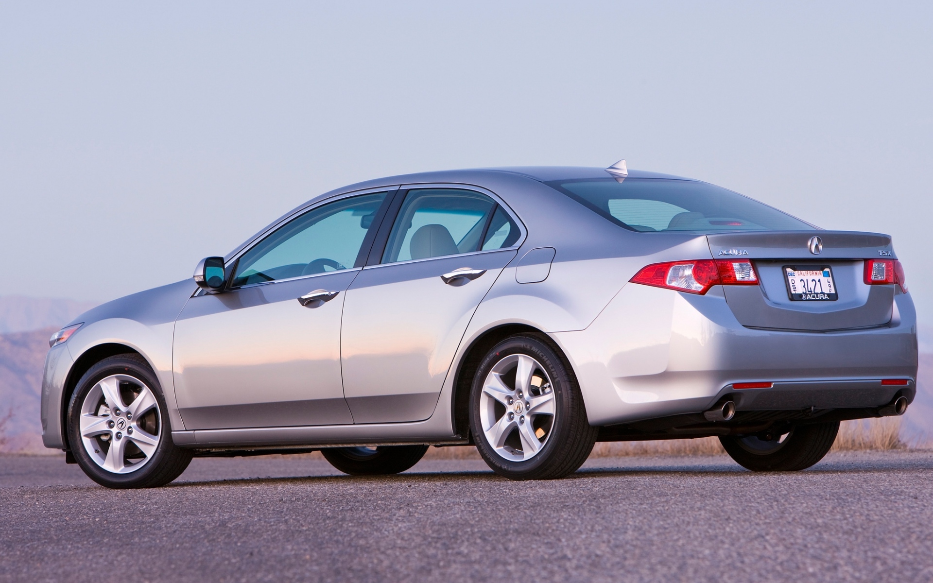 Картинки Acura, tsx, 2008, серебристый металлик, вид сбоку, стиль, автомобили, небо фото и обои на рабочий стол