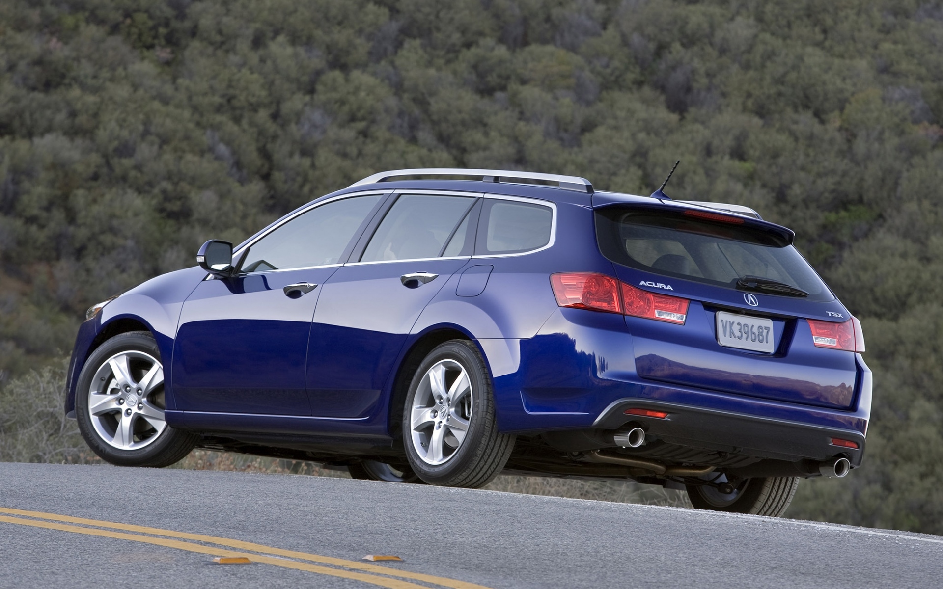 Картинки Acura, tsx, 2010, синий, вид сбоку, стиль, автомобили, природа, лес фото и обои на рабочий стол