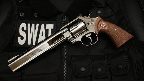 Swat, пистолет, пуленепробиваемый жилет, зонтик