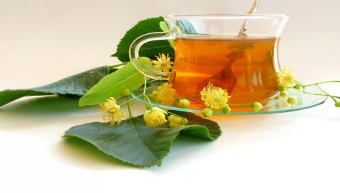 Чай, липа, цветы, листья, чашка