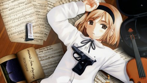 Девушка, блондинка, пистолет, скрипка, ноты