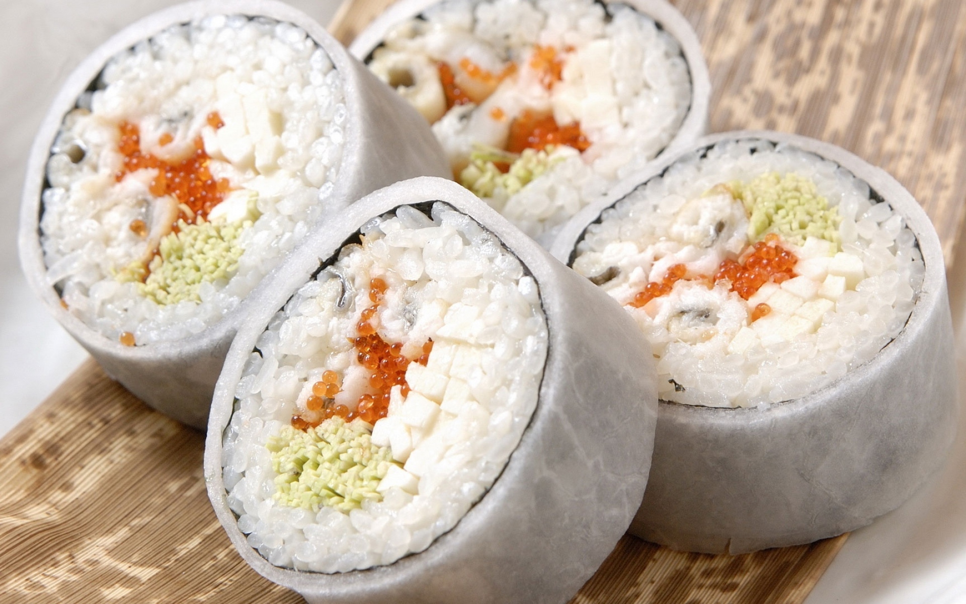 Картинки Суши, икра, фарш, японская кухня фото и обои на рабочий стол