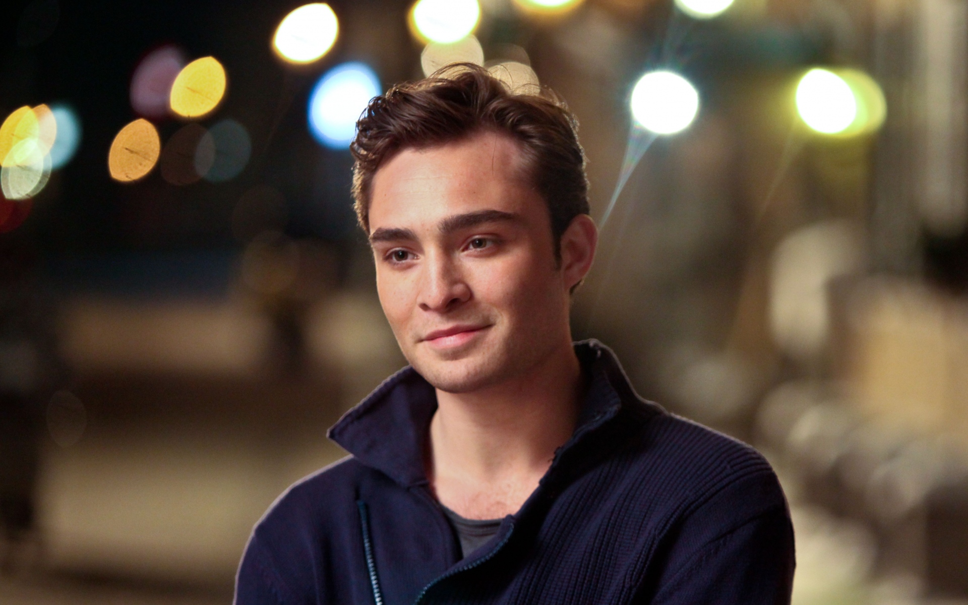 Картинки Ed westwick, актер, улыбка, блики, вдумчивый, сладкий фото и обои на рабочий стол