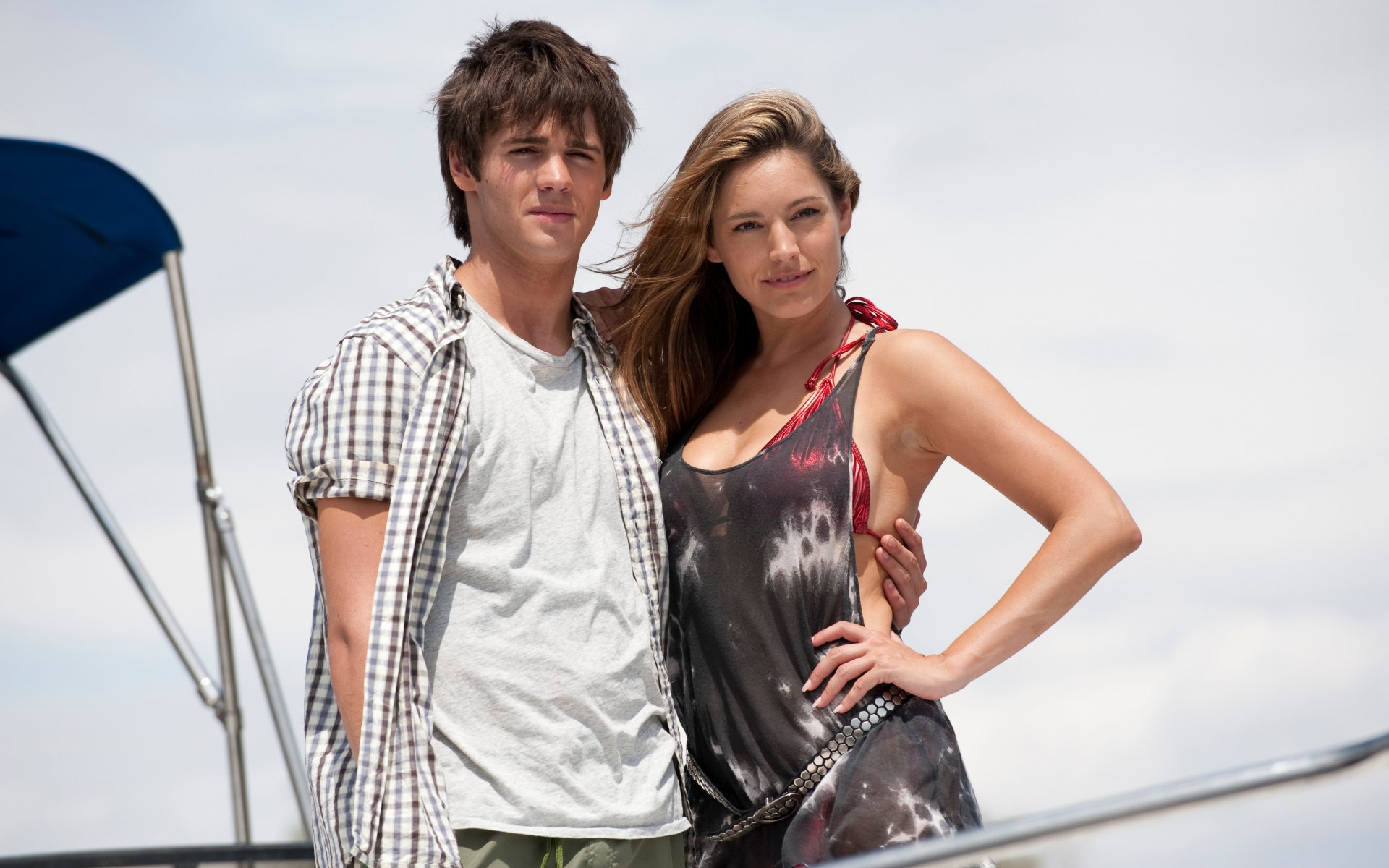Картинки Steven mcqueen, ручей kelly, актеры, ветер, море, улыбаясь фото и обои на рабочий стол