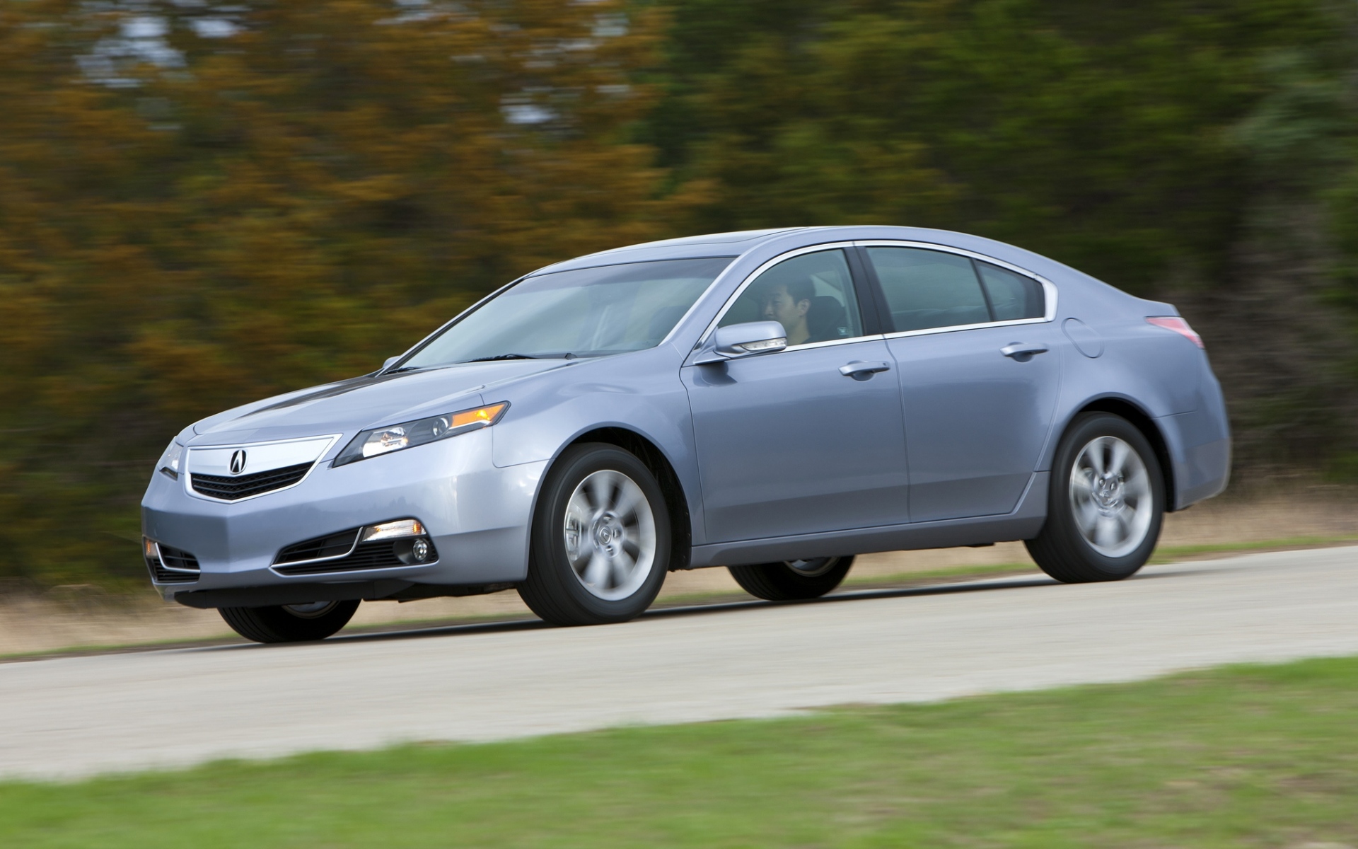 Картинки Acura, tl, 2011, синий металлик, вид сбоку, стиль, автомобили, скорость, природа, деревья, трава фото и обои на рабочий стол