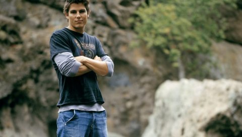 Sean faris, актер, водопад, мальчик, брюнетка, милый