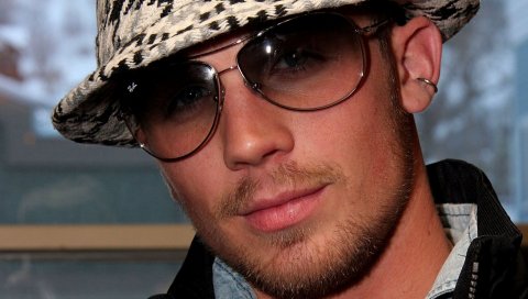 Cam gigandet, актер, шляпа, лицо, серьга, очки