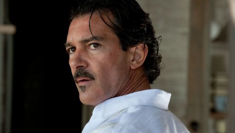 Antonio banderas, рубашка, мужчина, усы, глядя