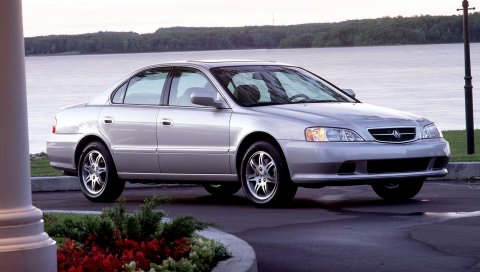 Acura, tl, 1999, серебристый металлик, вид сбоку, стиль, авто, природа, колонна, цветник, асфальт, трава, деревья, вода