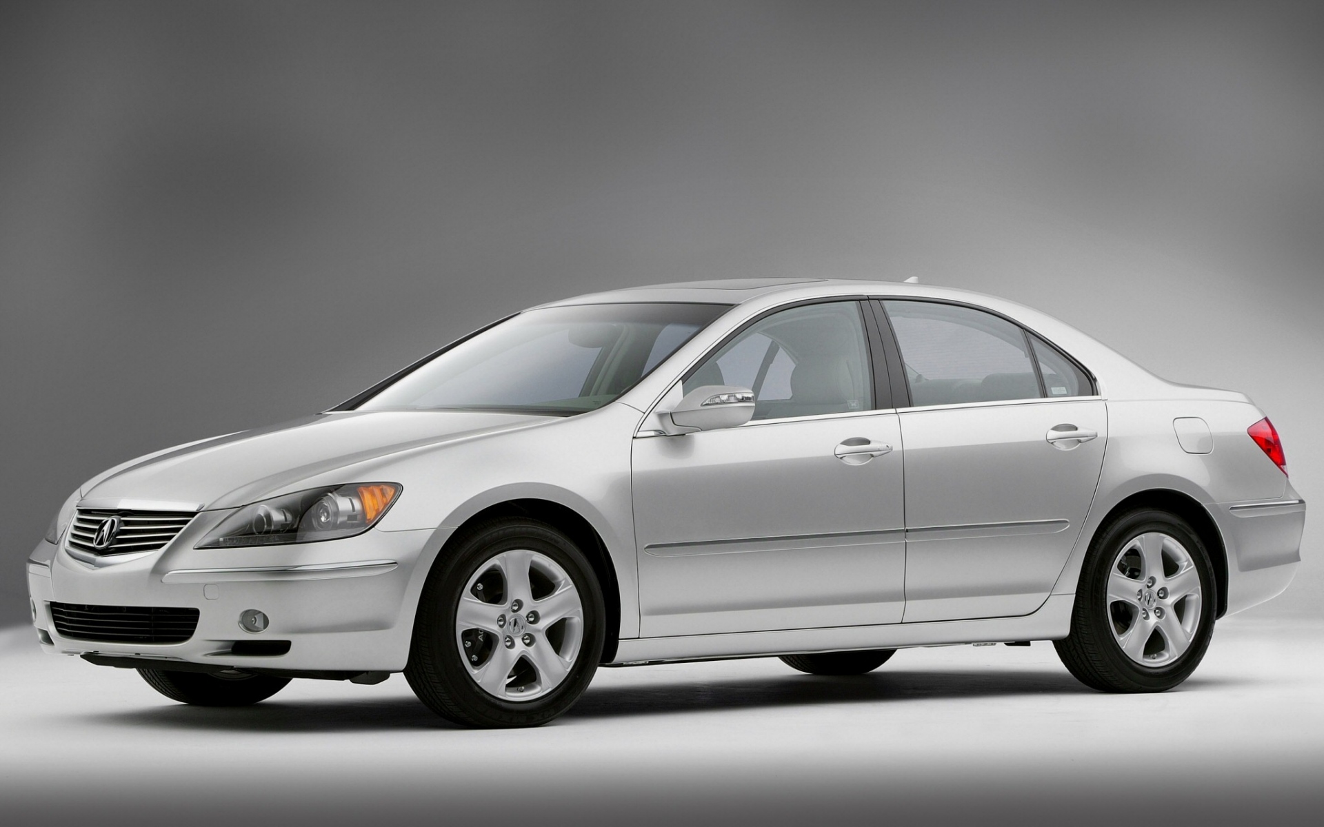 Картинки Acura, rl, седан, серебристый металлик, вид сбоку, стиль, авто фото и обои на рабочий стол