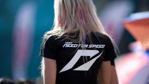 Nfs, потребность в скорости, женщина, блондинка, футболка, спина, солнечный свет, печать