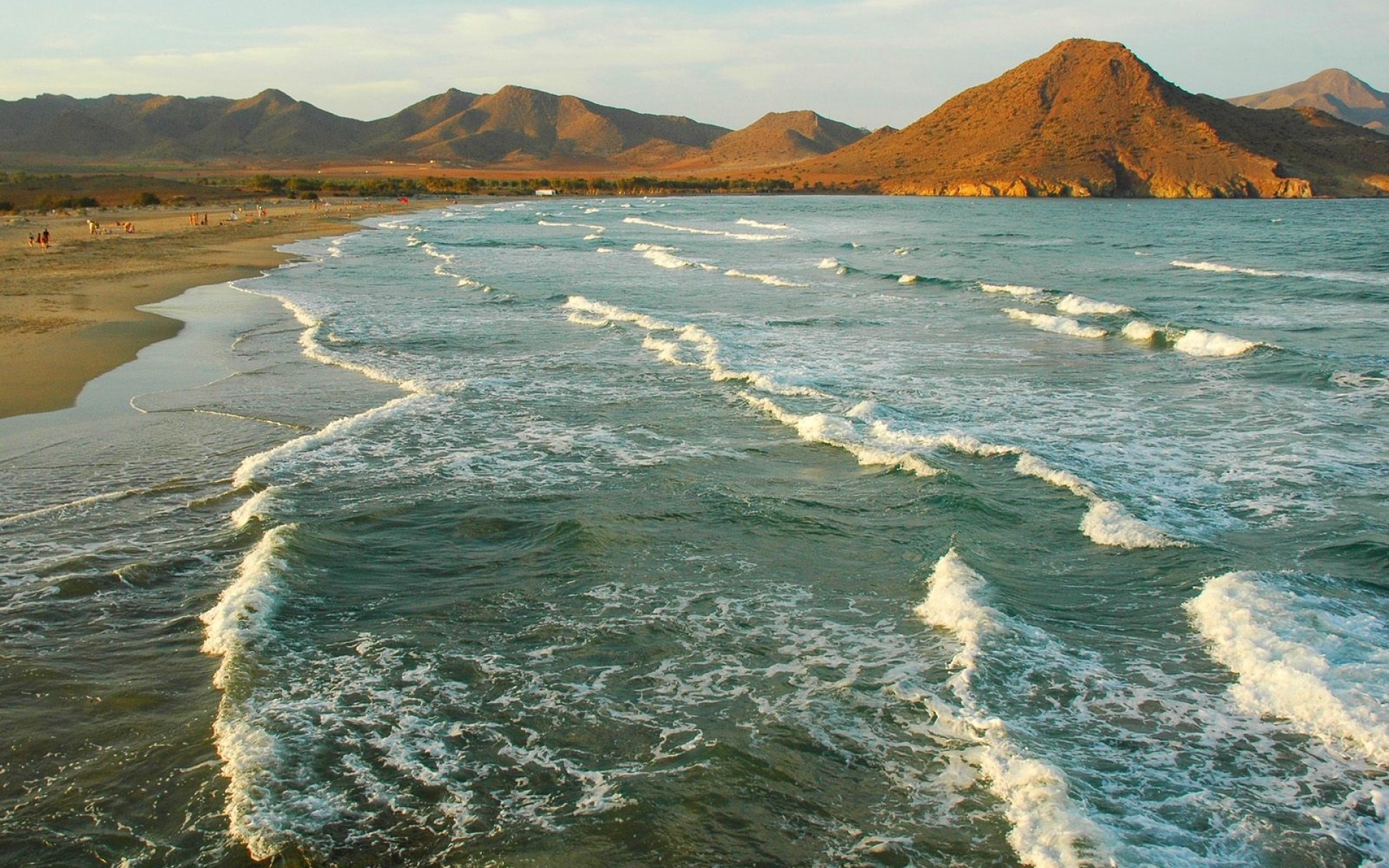 Картинки Волны, море, Испания, пляж фото и обои на рабочий стол
