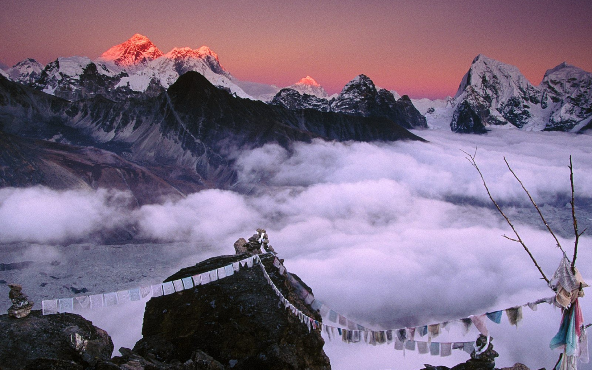 Картинки Вершина, вершина, горы, веревки, ткань, непал, вечный фото и обои на рабочий стол