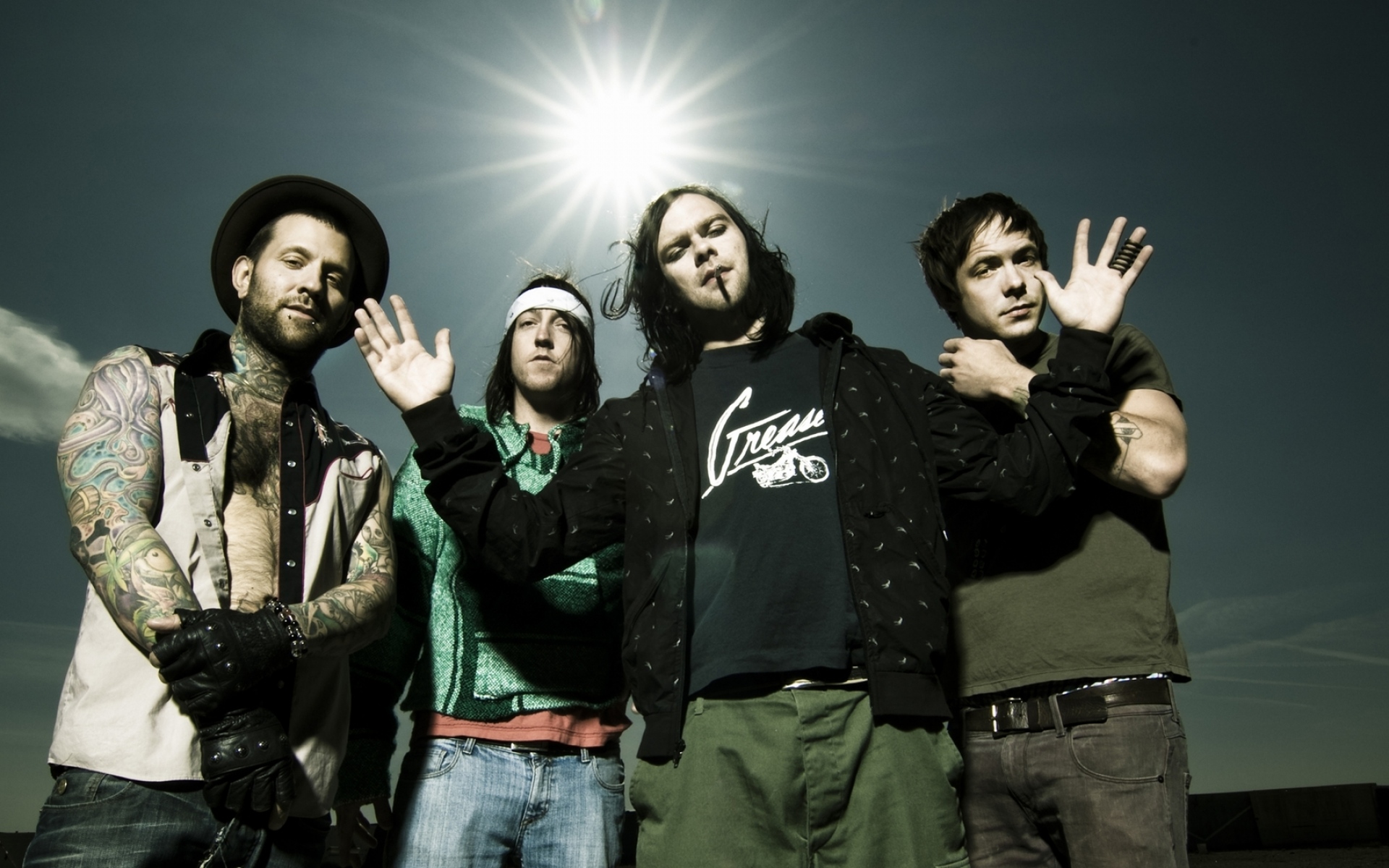 The hat group. The used группа. The used группа фотосессии. The used 2023. Джефф Ховард the used.