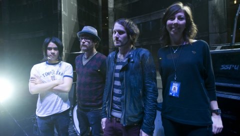 Silversun pickups, группа, свет, куртка, девушка