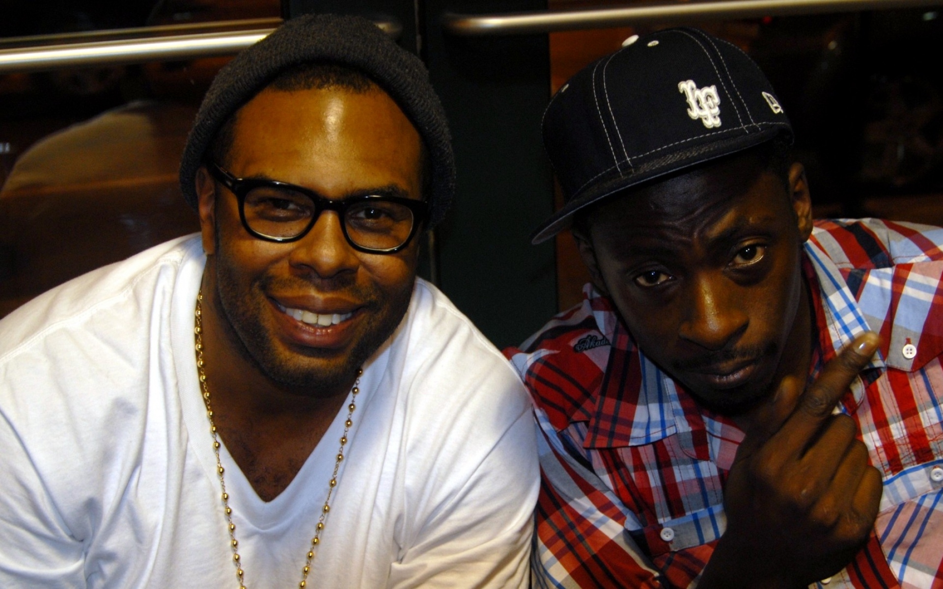 Картинки Pete rock, cl smooth, cap, очки, улыбка фото и обои на рабочий стол