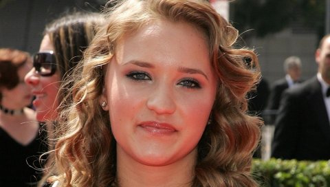 Emily osment, девушка, стрижка, лицо, взгляд