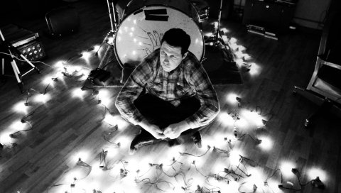 Damien jurado, мужчина, пол, свет, барабан