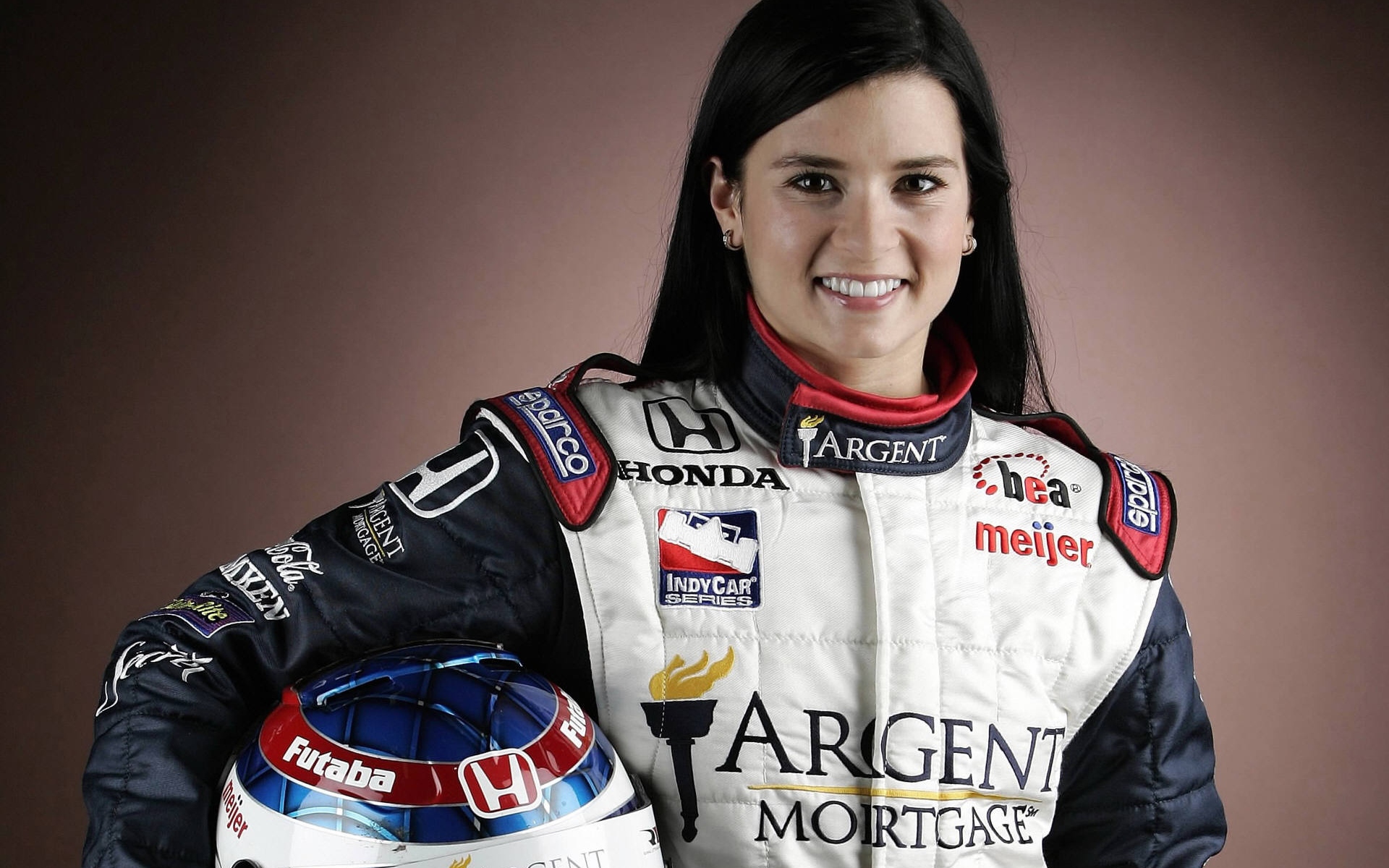 Картинки Danica patrick, наскар, водитель, гонщик фото и обои на рабочий стол