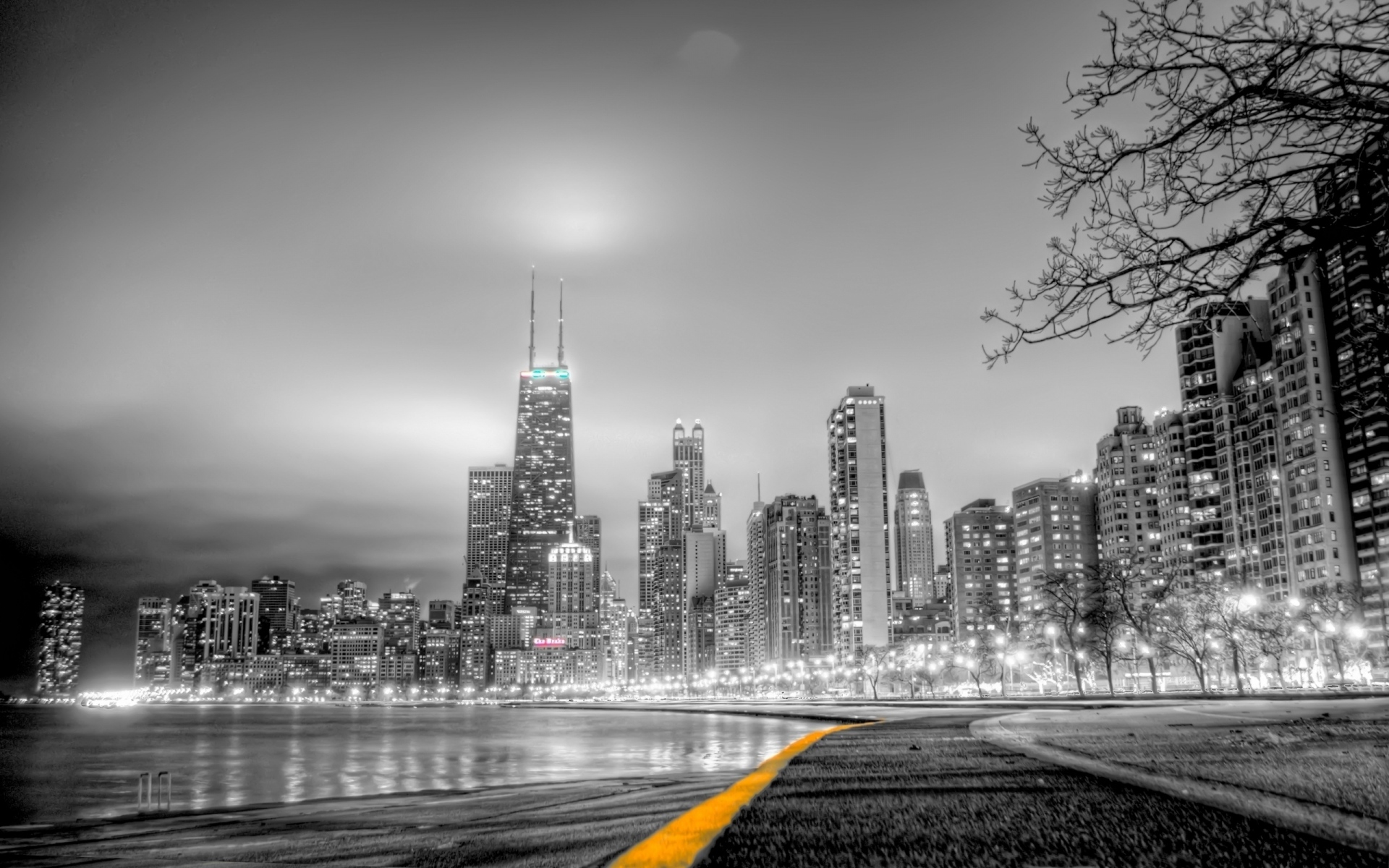 Картинки Парк, дорога, здание, черный белый, туман, hdr фото и обои на рабочий стол