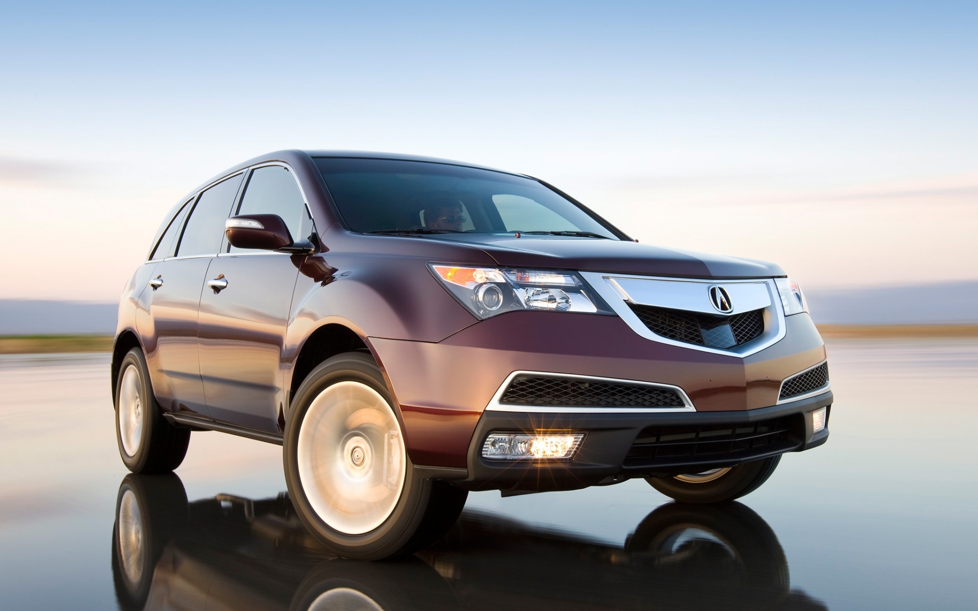 Картинки Acura, mdx, бордовый, джип, вид спереди, дрифт, мокрый асфальт, автомобили, скорость фото и обои на рабочий стол