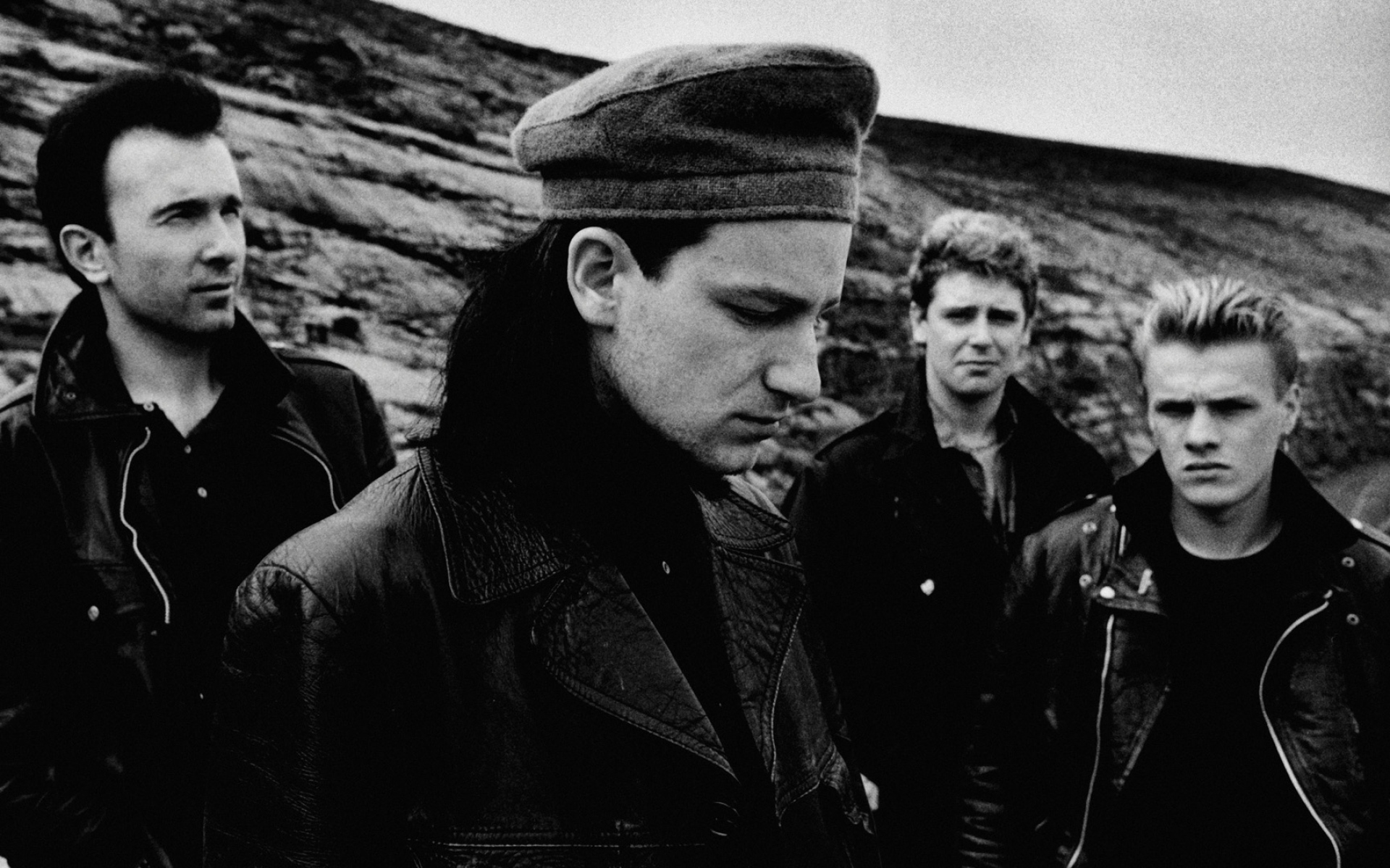 U2 Band. Группа u2. U2 группа в молодости. U2 1989.