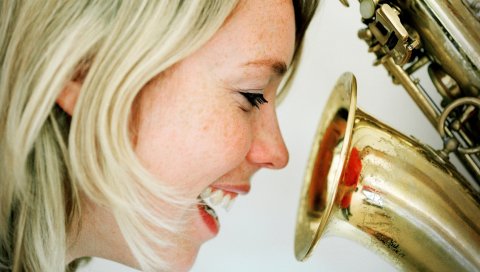 Tineke postma, улыбка, взгляд, труба, зубы