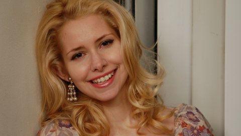 Nellie mckay, девушка, улыбка, блондинка, зубы